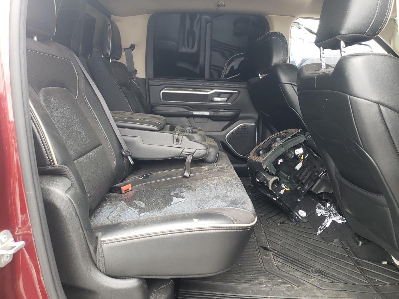 2019 RAM 1500 - Image 10
