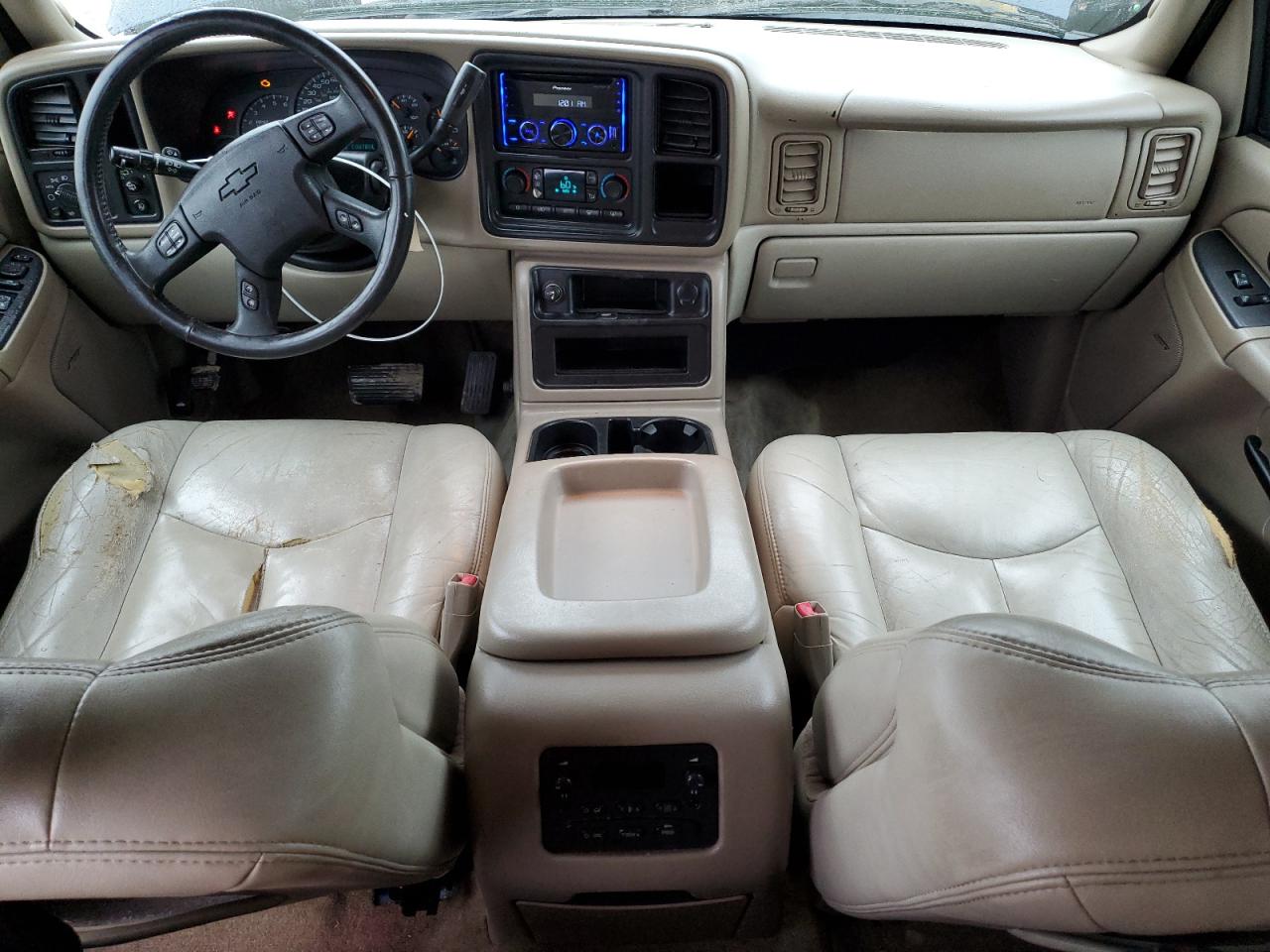 2005 Chevrolet Tahoe - Image 8