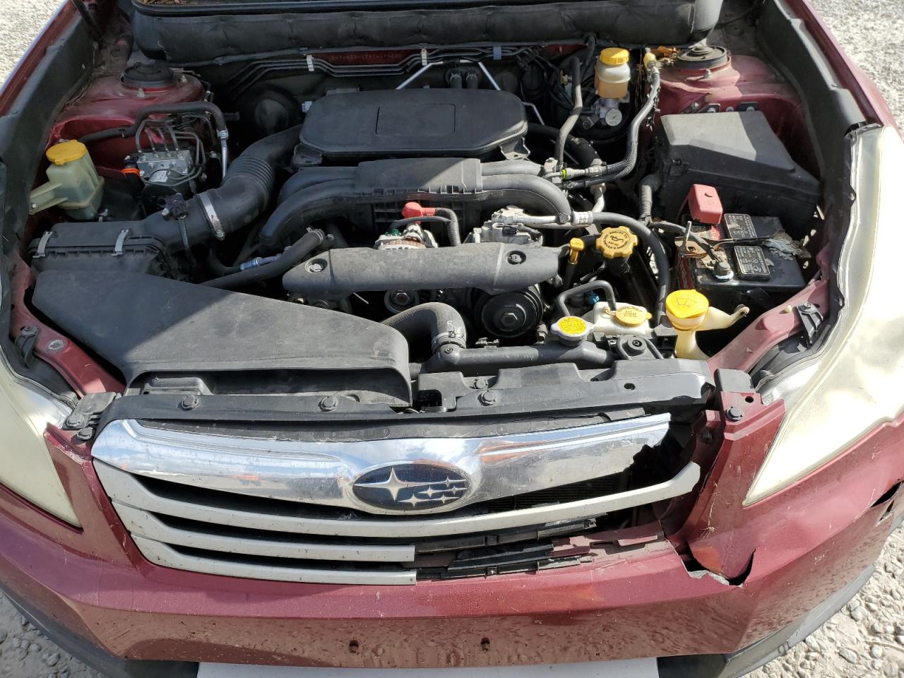 2011 Subaru Outback - Image 11