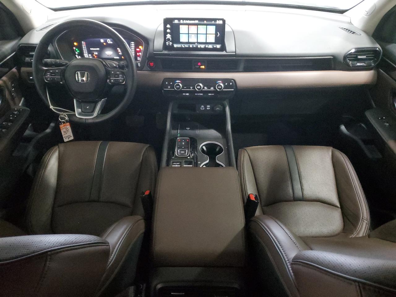 2024 Honda Pilot - Image 8