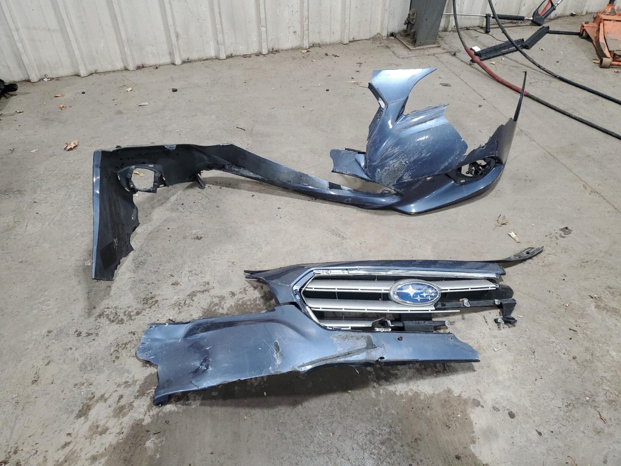 2016 Subaru Legacy - Image 13