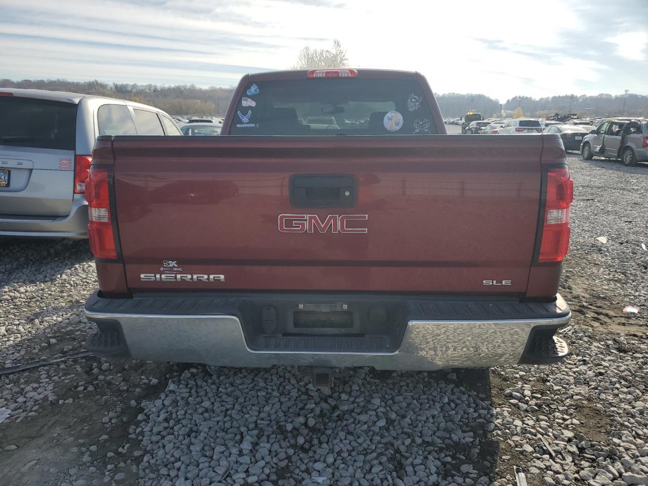 2017 GMC Sierra - Image 6