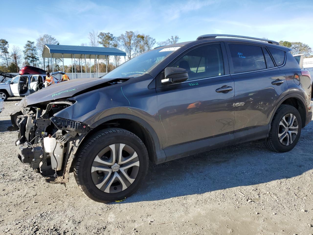 2018 Toyota RAV 4 - Image 1