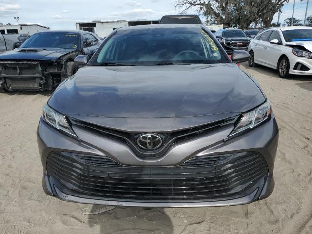  TOYOTA CAMRY 2019 Серый