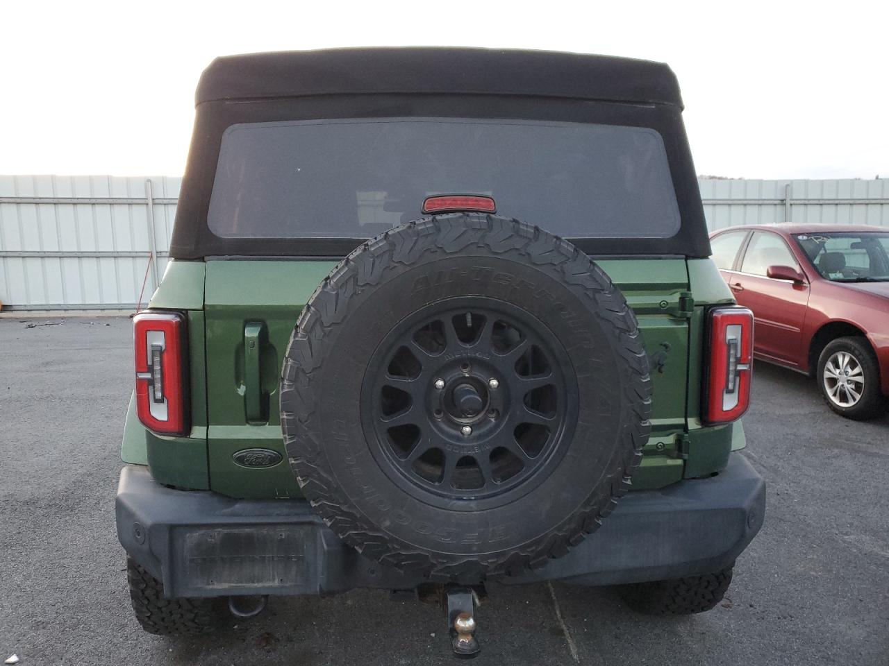 2022 Ford Bronco - Image 6