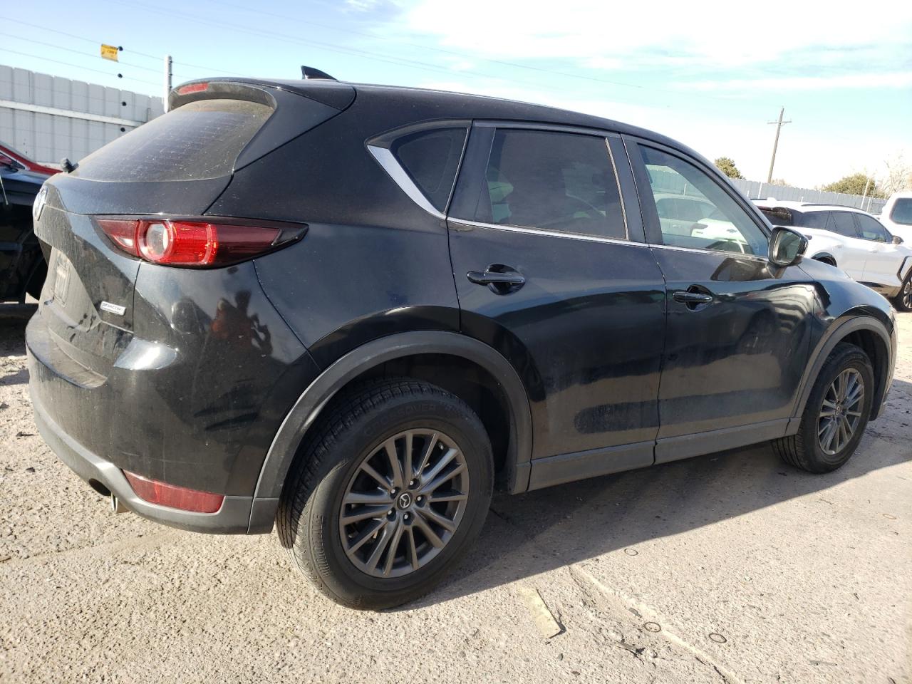 2018 Mazda CX-5 - Image 3