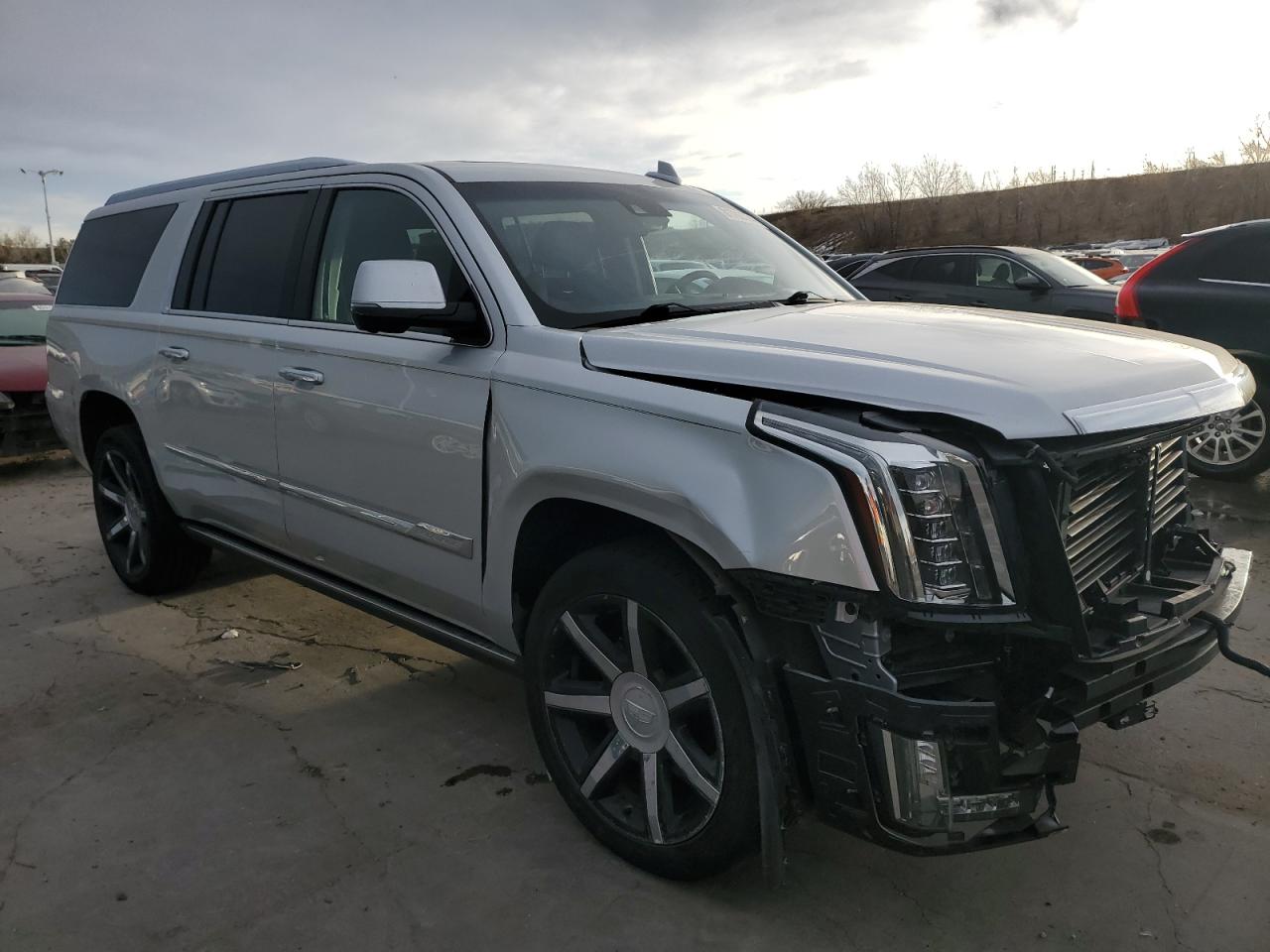 VIN 1GYS4JKJXGR372857 2016 CADILLAC ESCALADE no.4