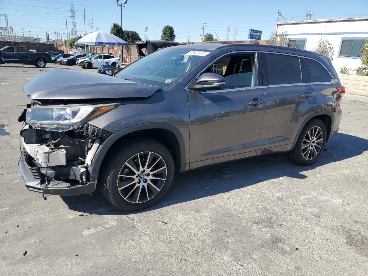 2017 TOYOTA HIGHLANDER