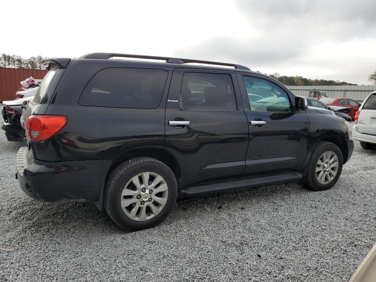 2008 Toyota Sequoia - Image 3