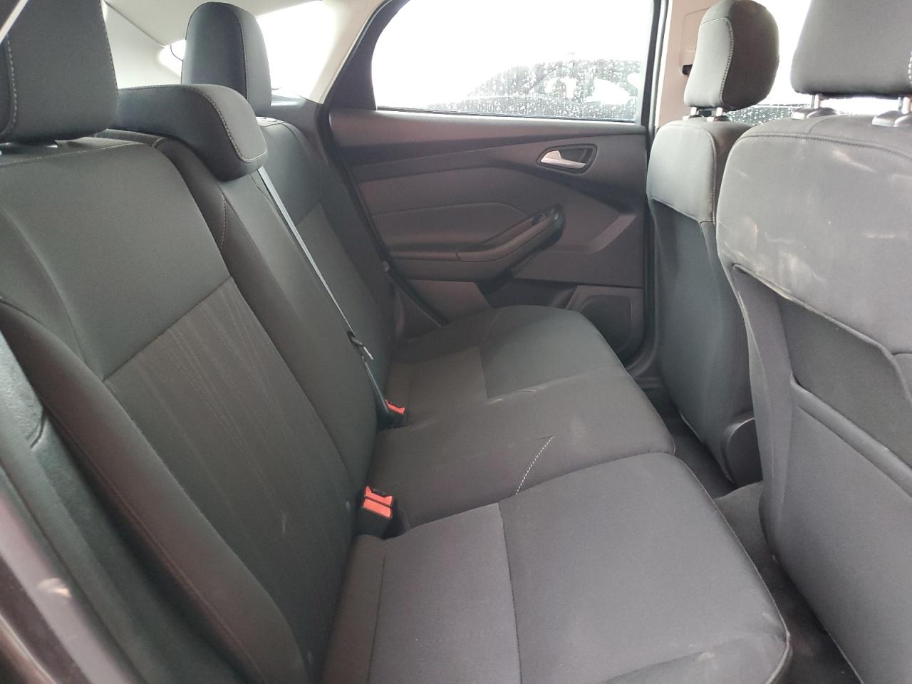 2018 Ford Focus - Image 10
