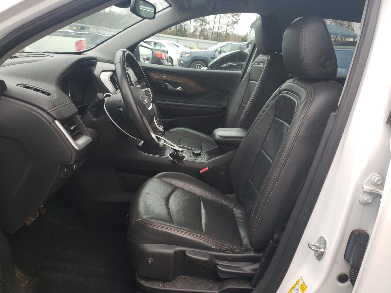 2021 GMC Terrain - Image 7