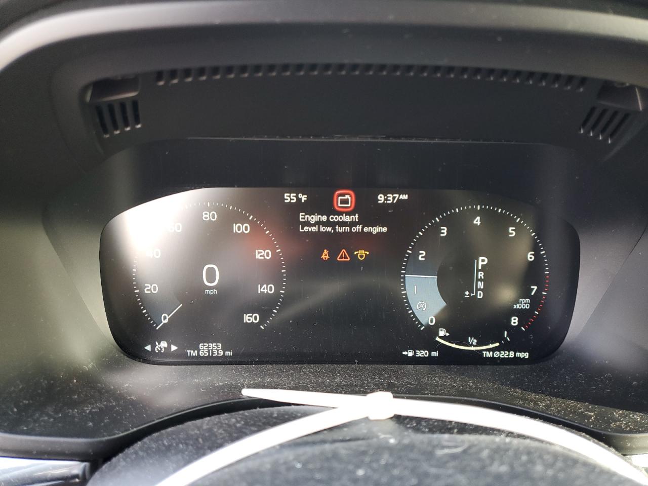 2018 Volvo XC60 - Image 9