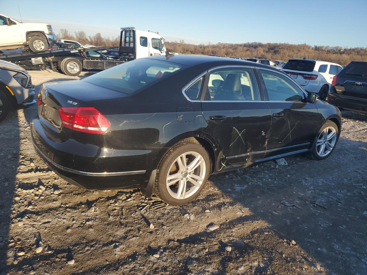 2015 Volkswagen Passat - Image 3