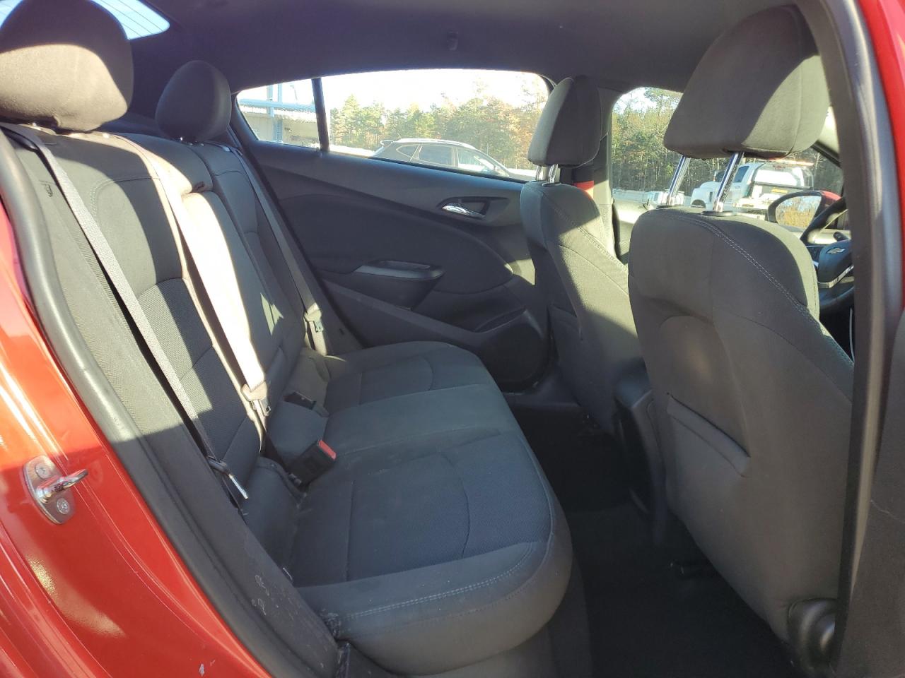 2016 Chevrolet Cruze - Image 10