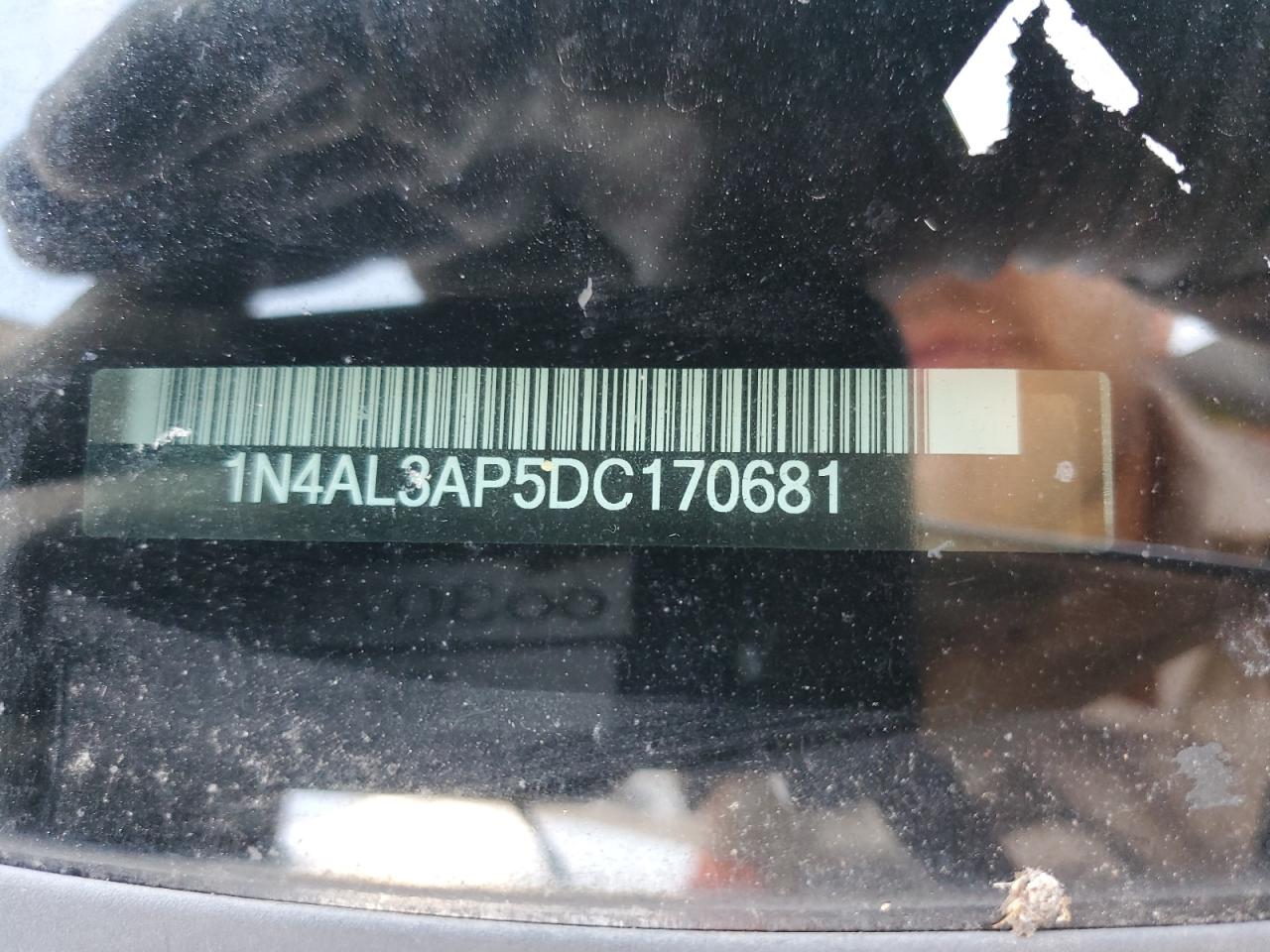 2013 Nissan Altima - Image 13