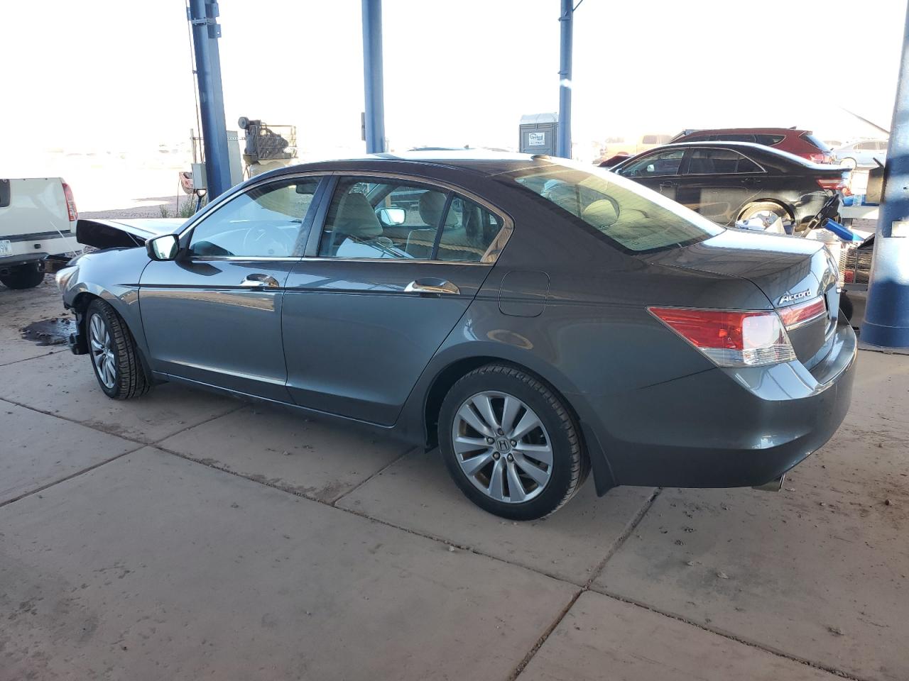 2011 Honda Accord - Image 2
