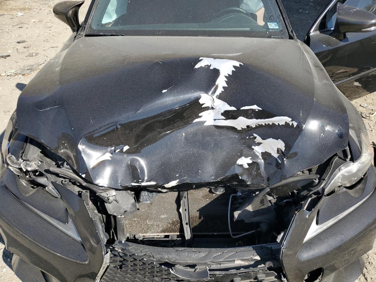 2014 Lexus IS - Image 11