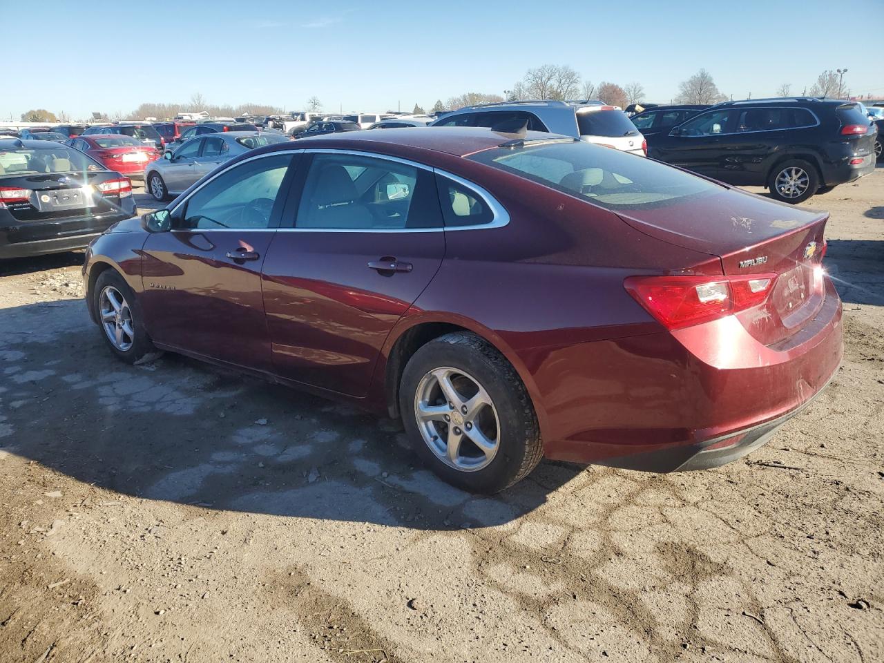 2016 Chevrolet Malibu - Image 2