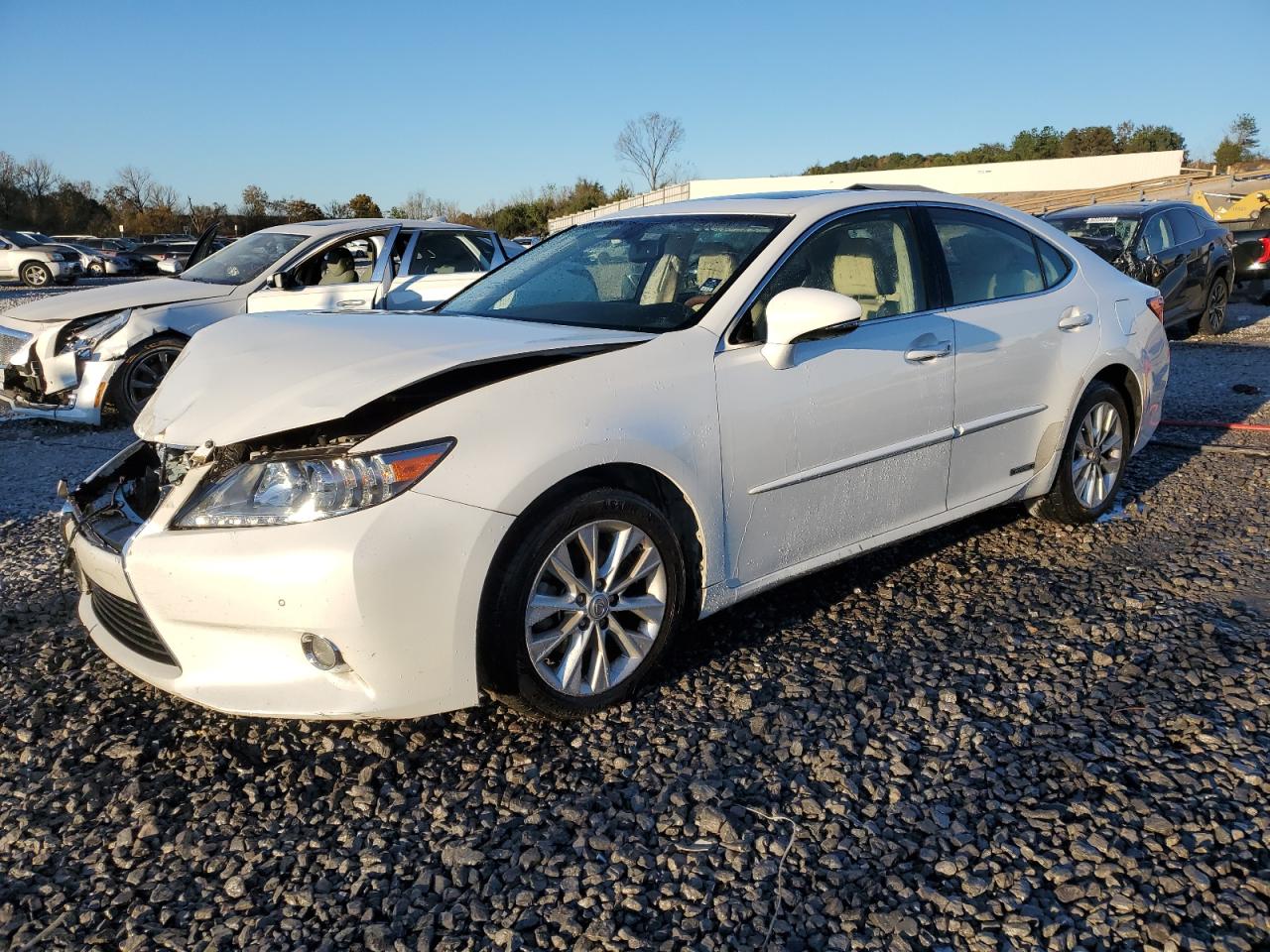 2013 Lexus ES - Image 1