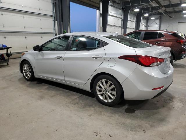  HYUNDAI ELANTRA 2015 Сріблястий