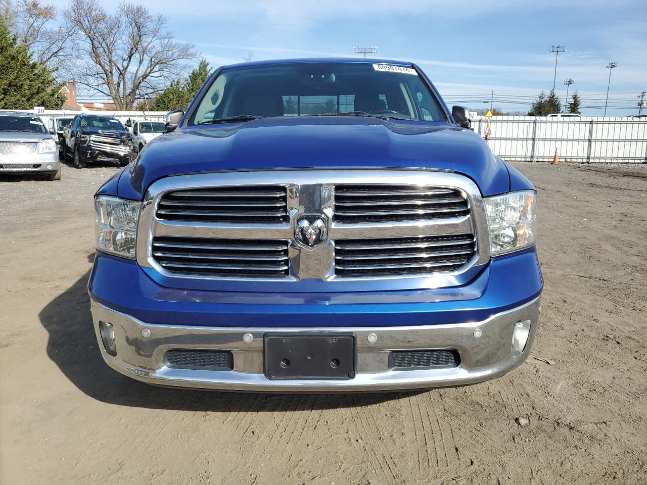 2015 RAM 1500 - Image 5