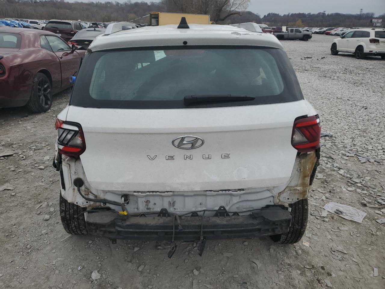 2020 Hyundai Venue Sel VIN: KMHRC8A36LU028884 Lot: 82568164