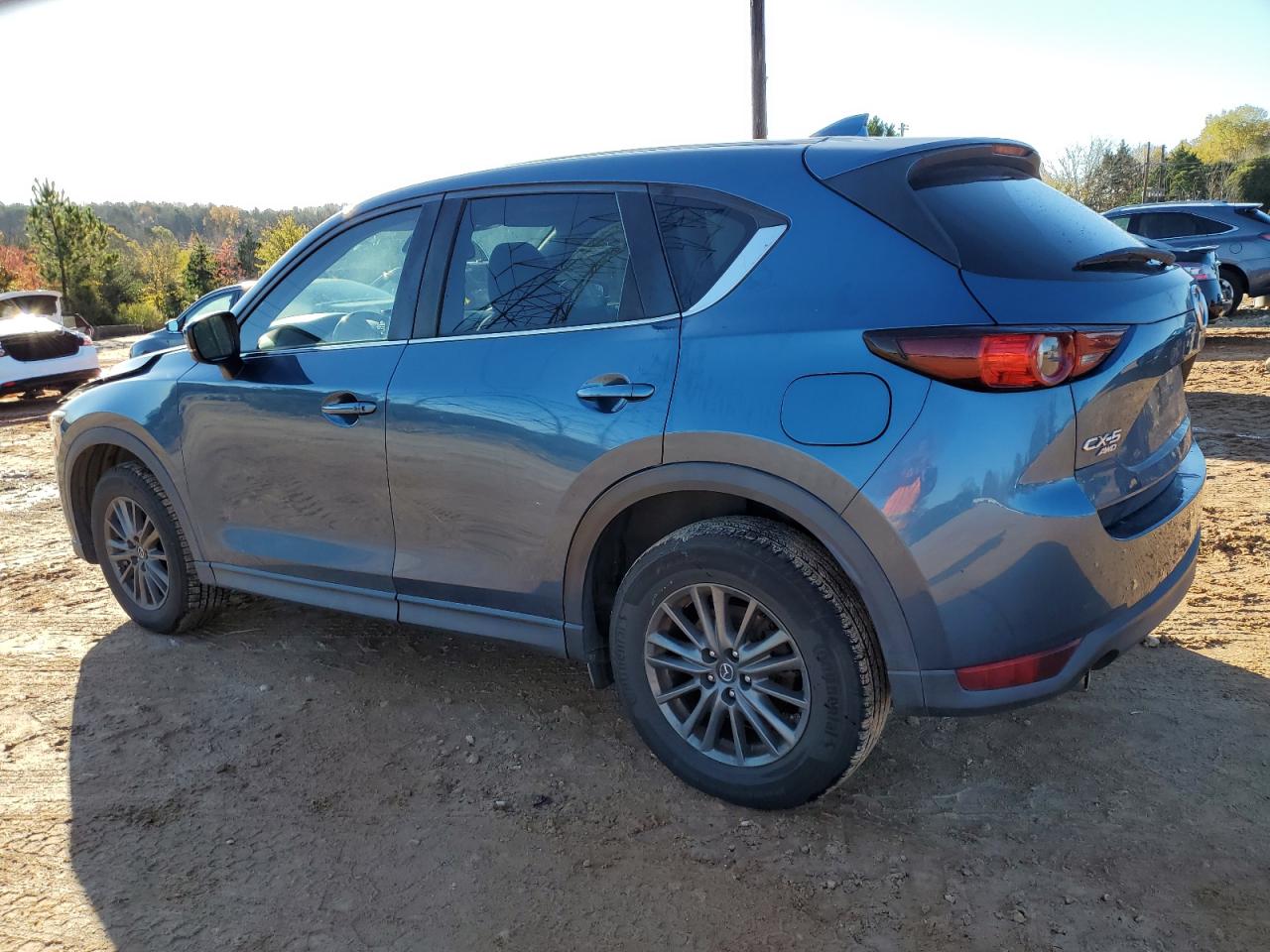 2017 Mazda CX-5 - Image 2