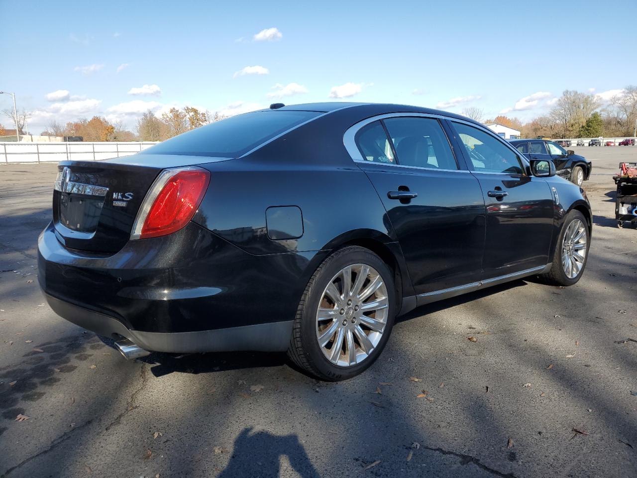 2009 Lincoln MKS - Image 3