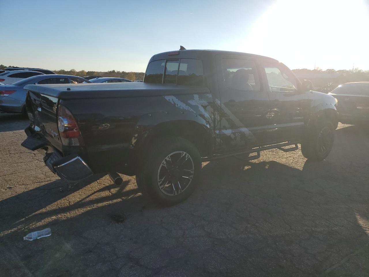 2012 Toyota Tacoma - Image 3