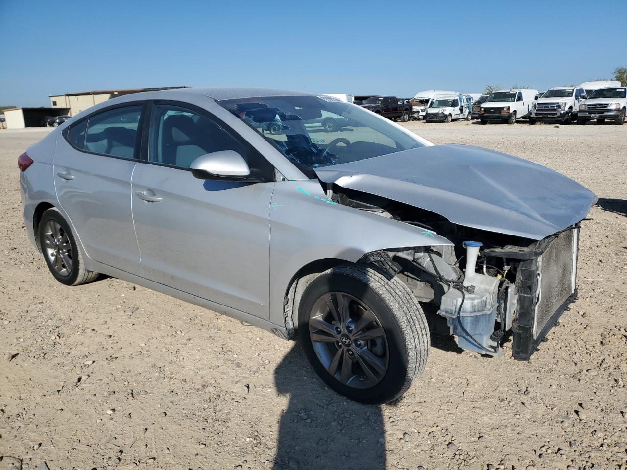 VIN KMHD84LF6HU062245 2017 HYUNDAI ELANTRA no.4