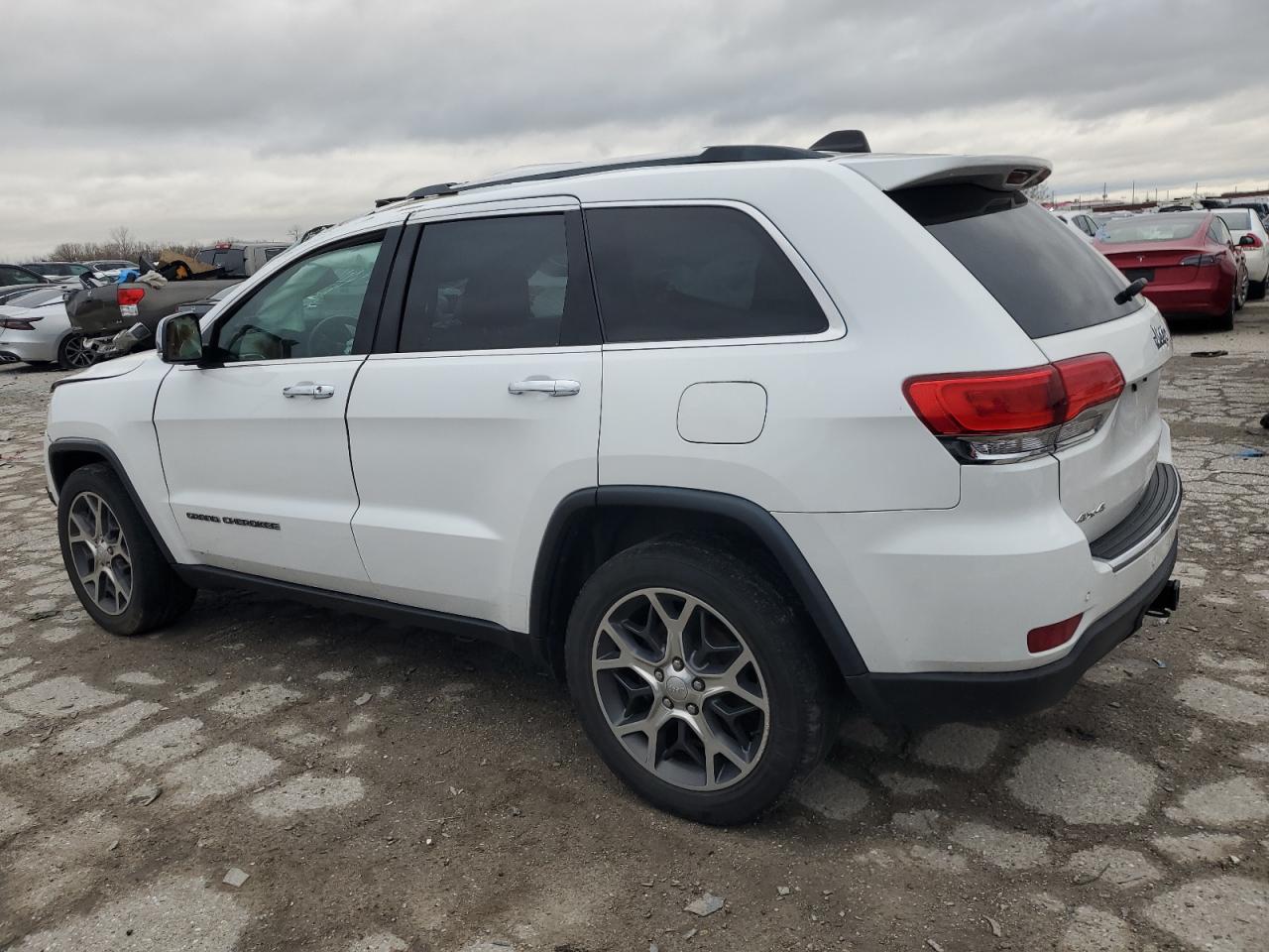 2019 Jeep Grand Cherokee - Image 2