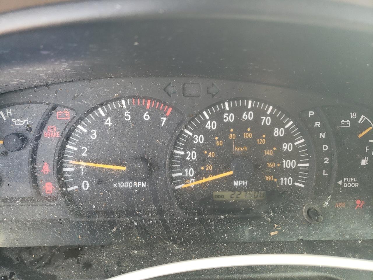 2004 Toyota Tundra - Image 9