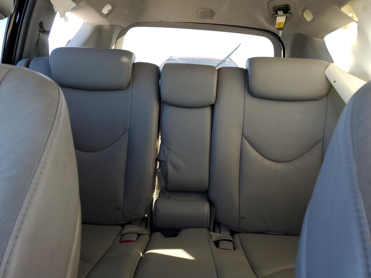 2011 Toyota RAV 4 - Image 10