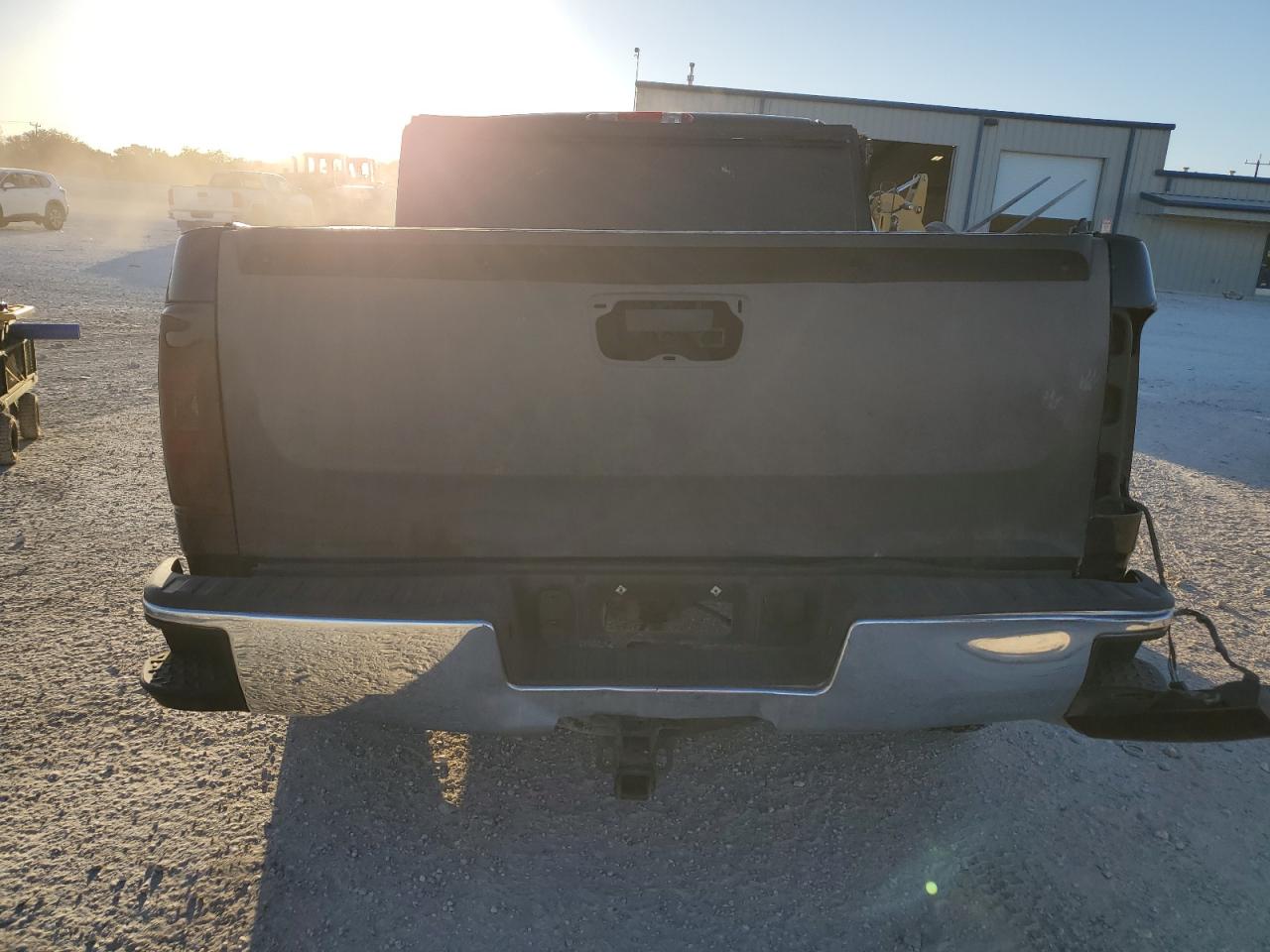 2007 Chevrolet Silverado - Image 6
