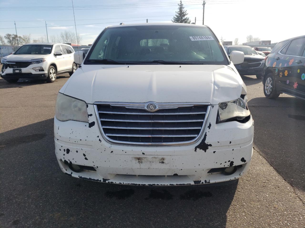 2010 Chrysler Town & Country - Image 5