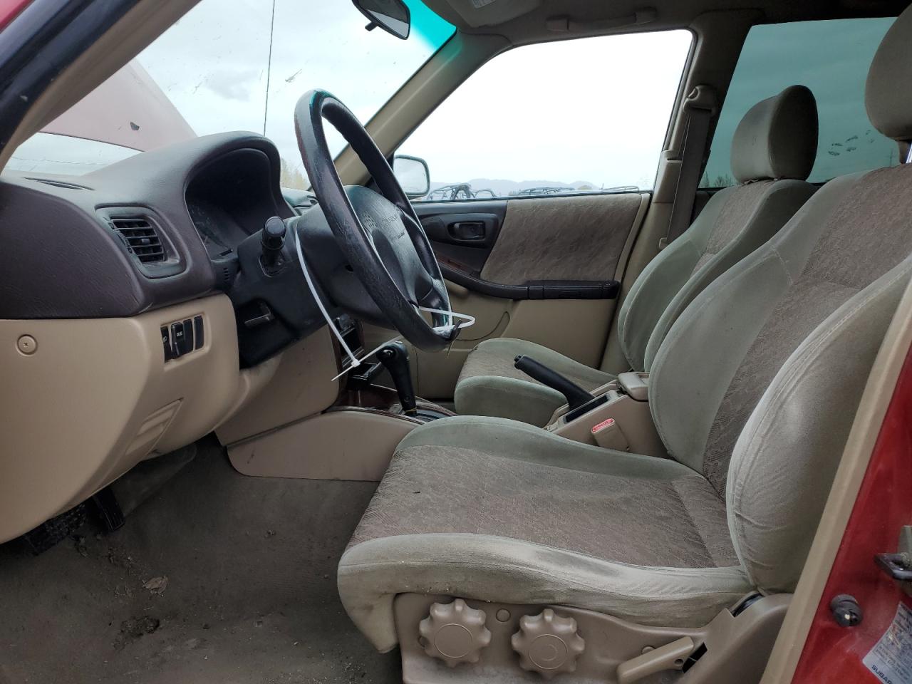2000 Subaru Forester - Image 7