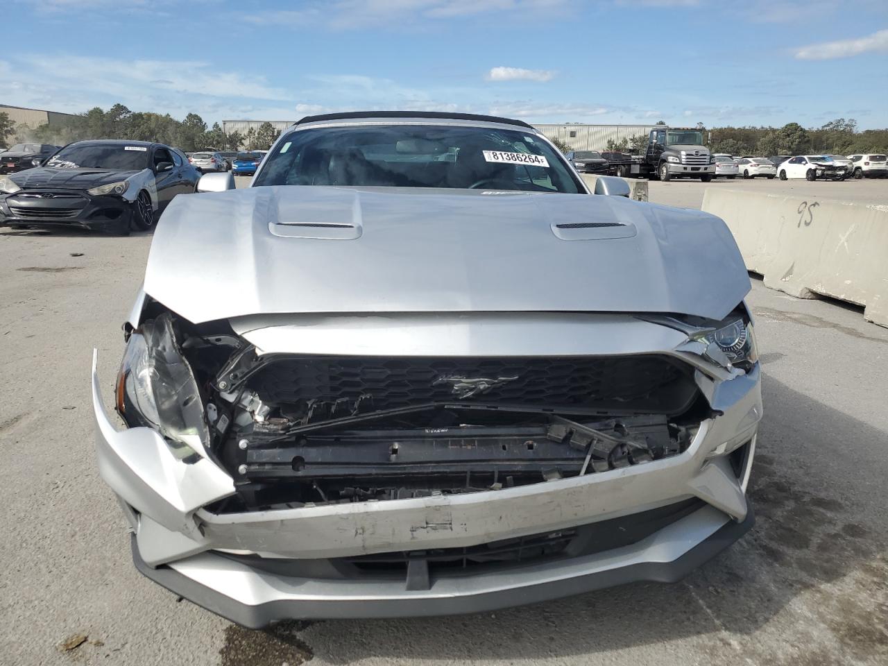 2019 Ford Mustang - Image 5