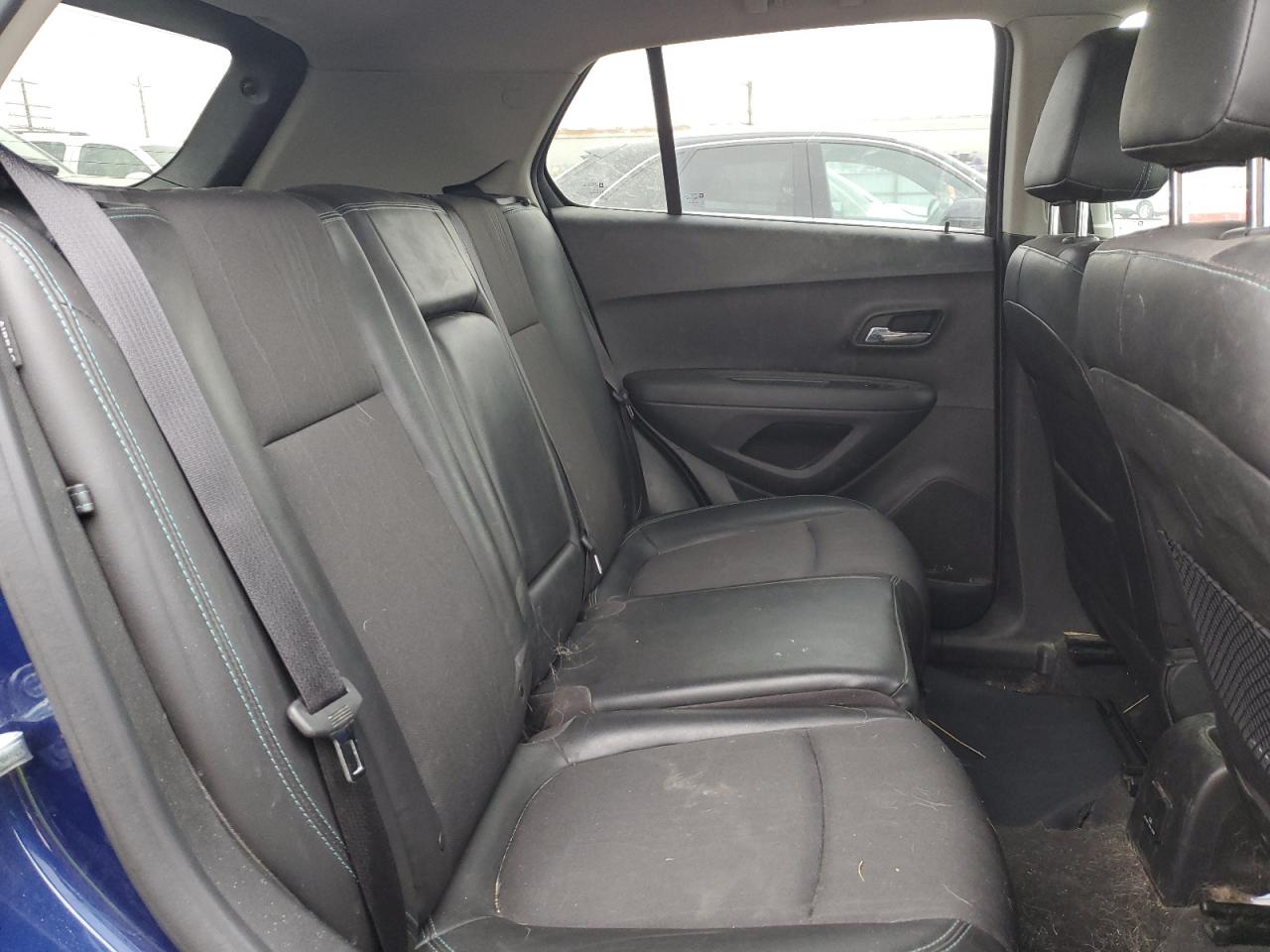 2015 Chevrolet Trax - Image 11