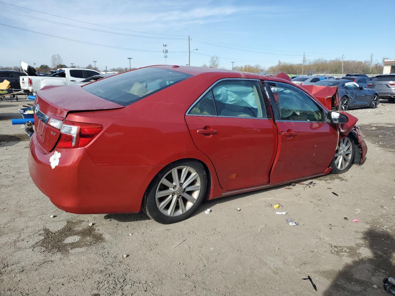 VIN 4T4BF1FK8DR310158 2013 TOYOTA CAMRY no.3