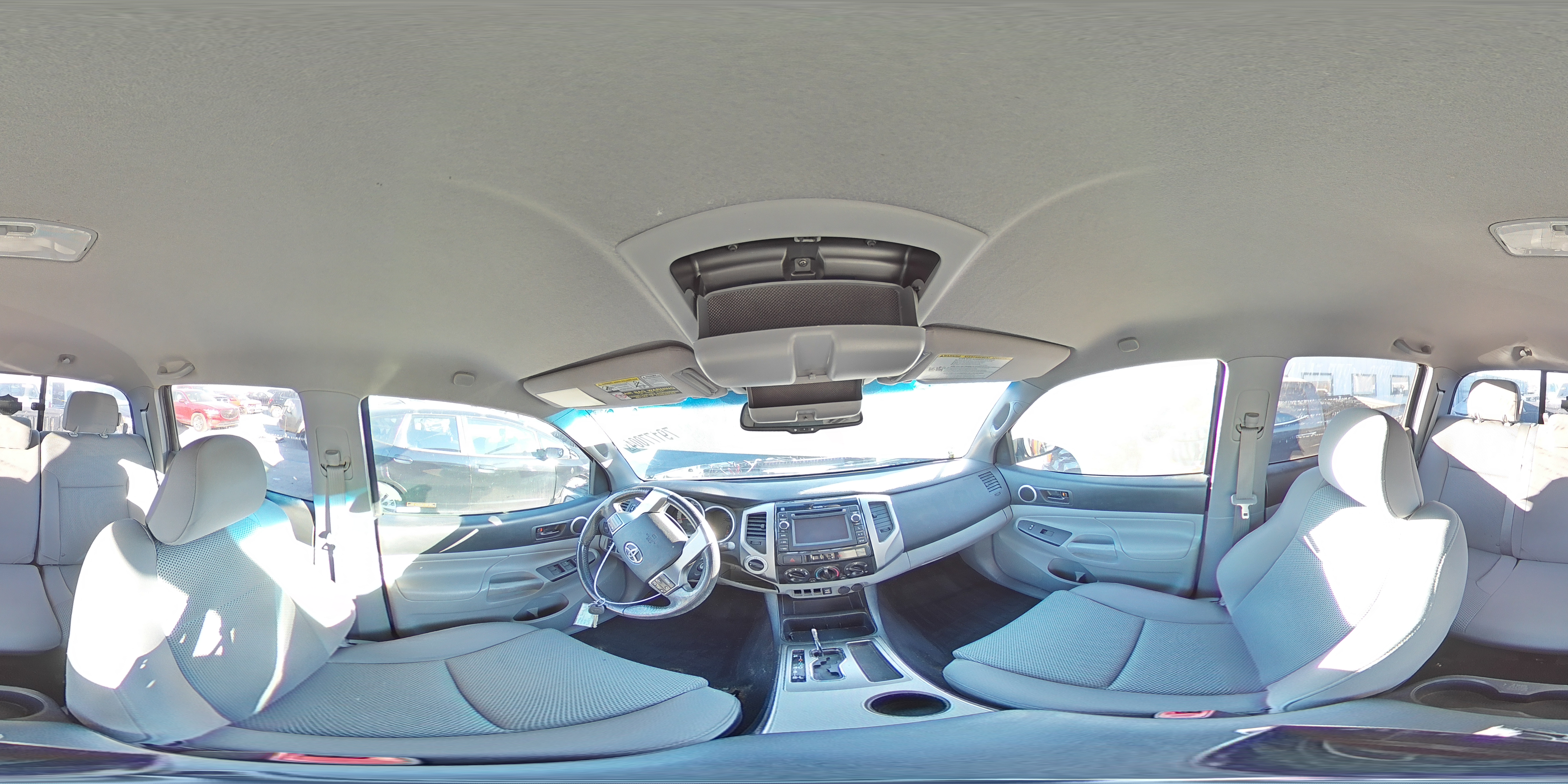 2013 Toyota Tacoma - Image 14