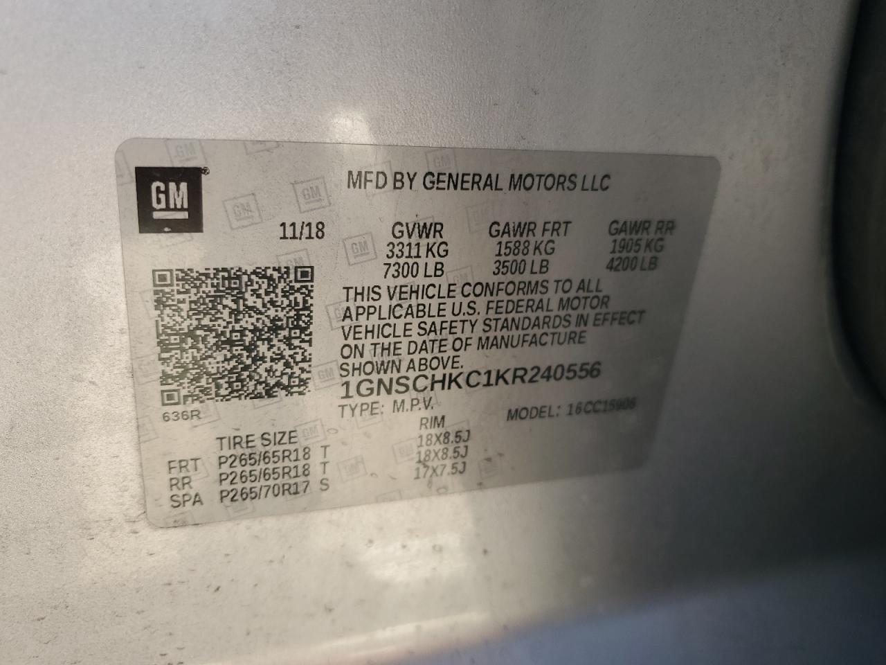 2019 Chevrolet Suburban - Image 13