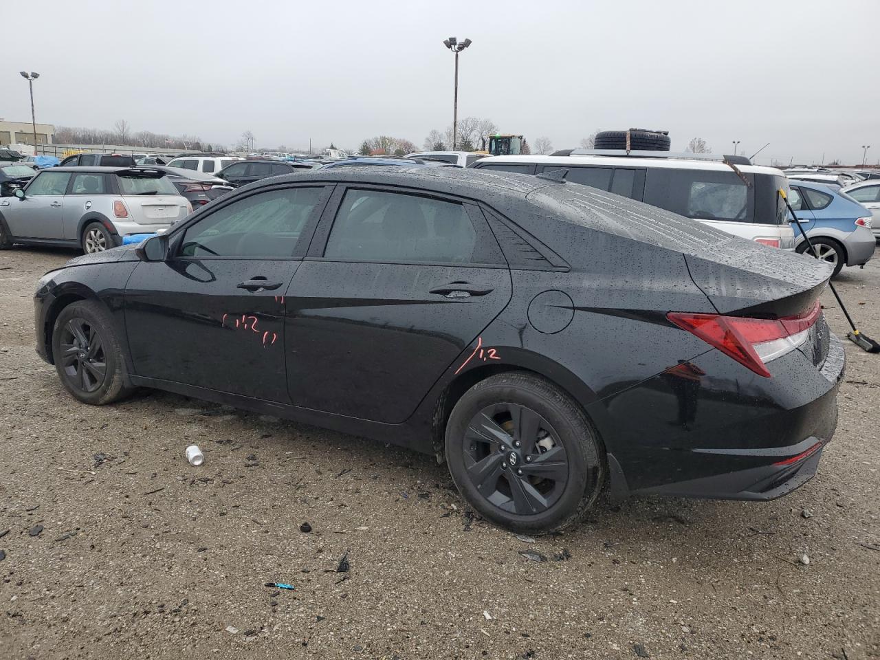 2023 Hyundai Elantra - Image 2