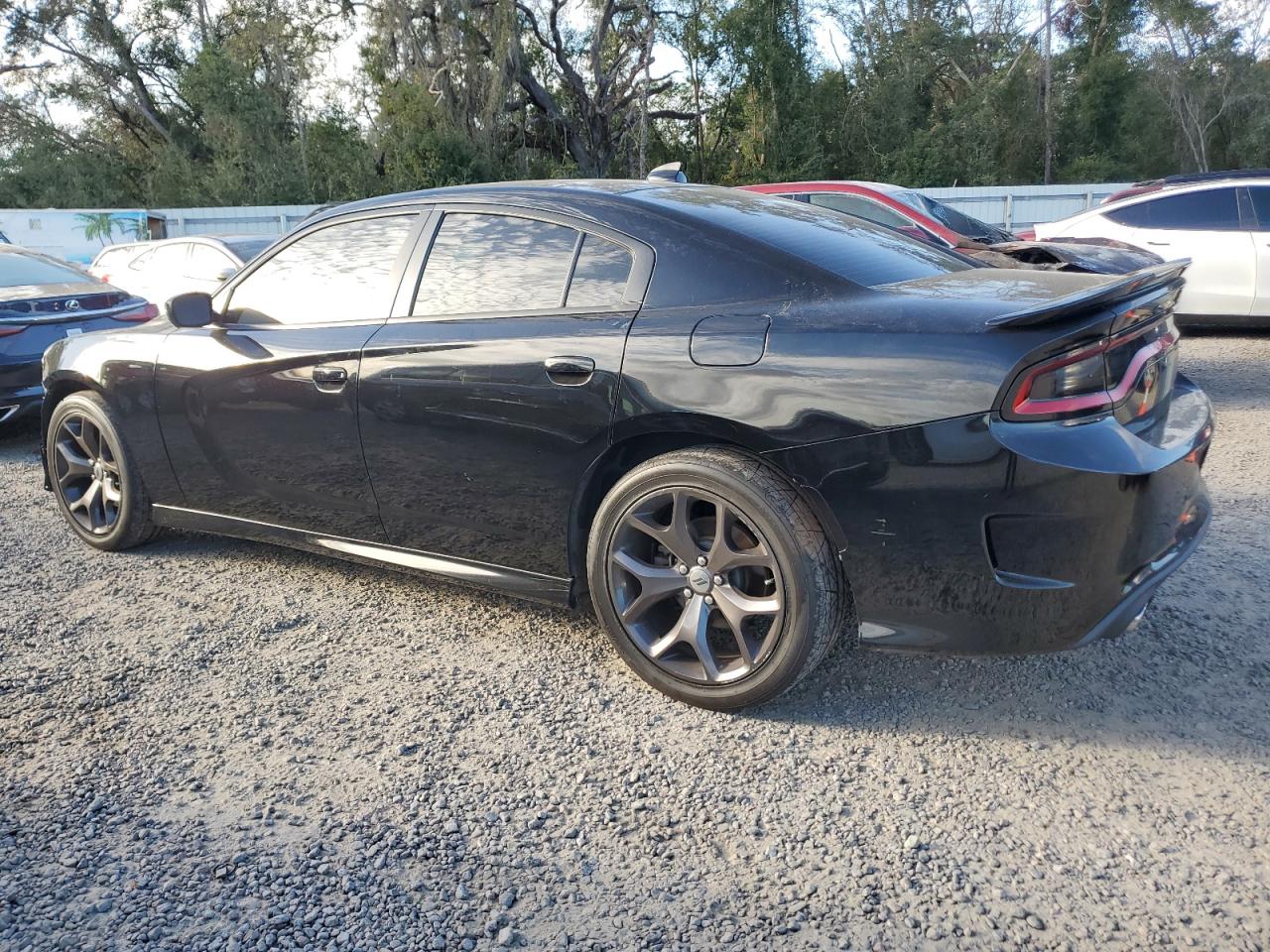 2019 Dodge Charger - Image 2