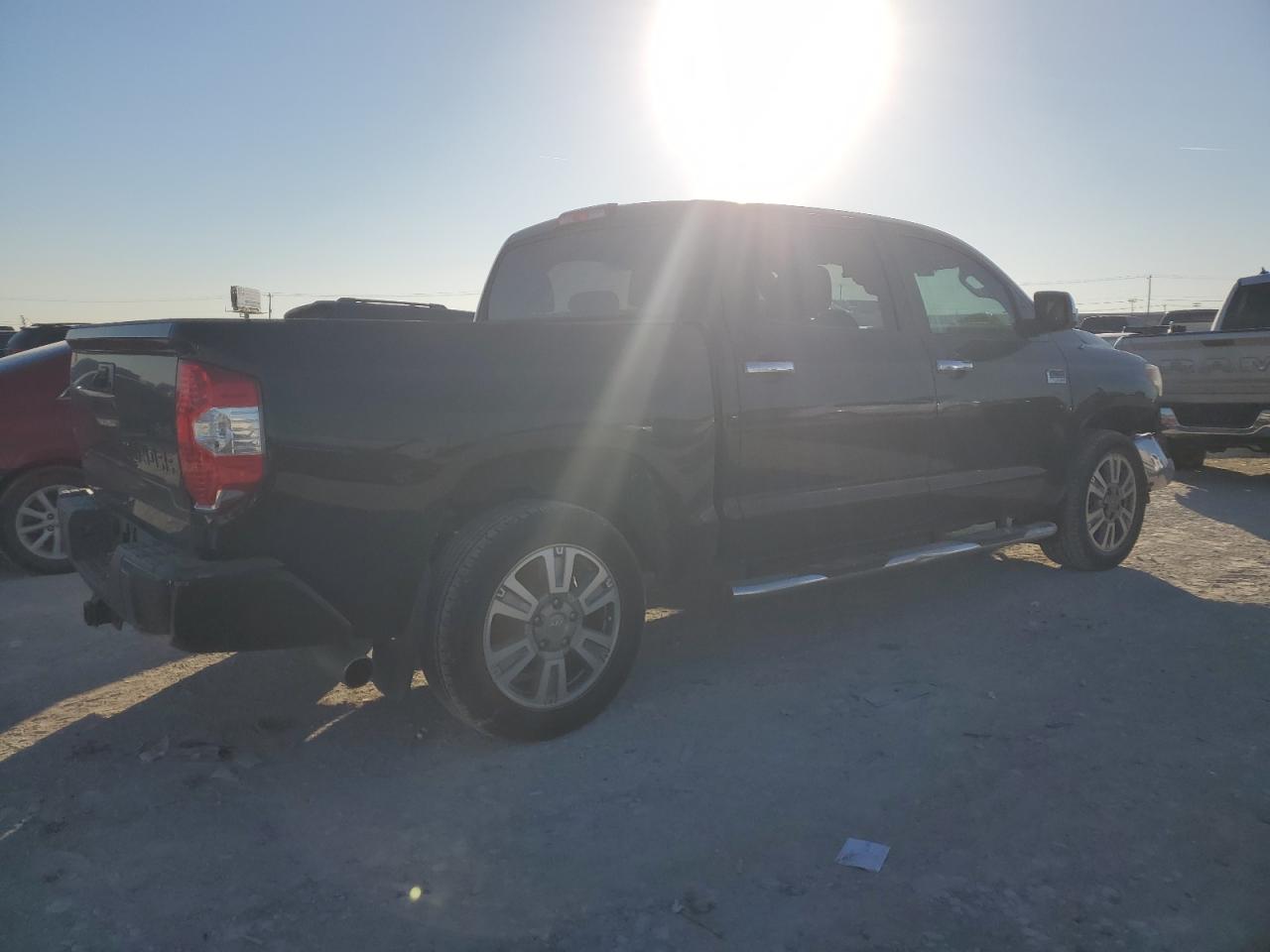 2014 Toyota Tundra - Image 3
