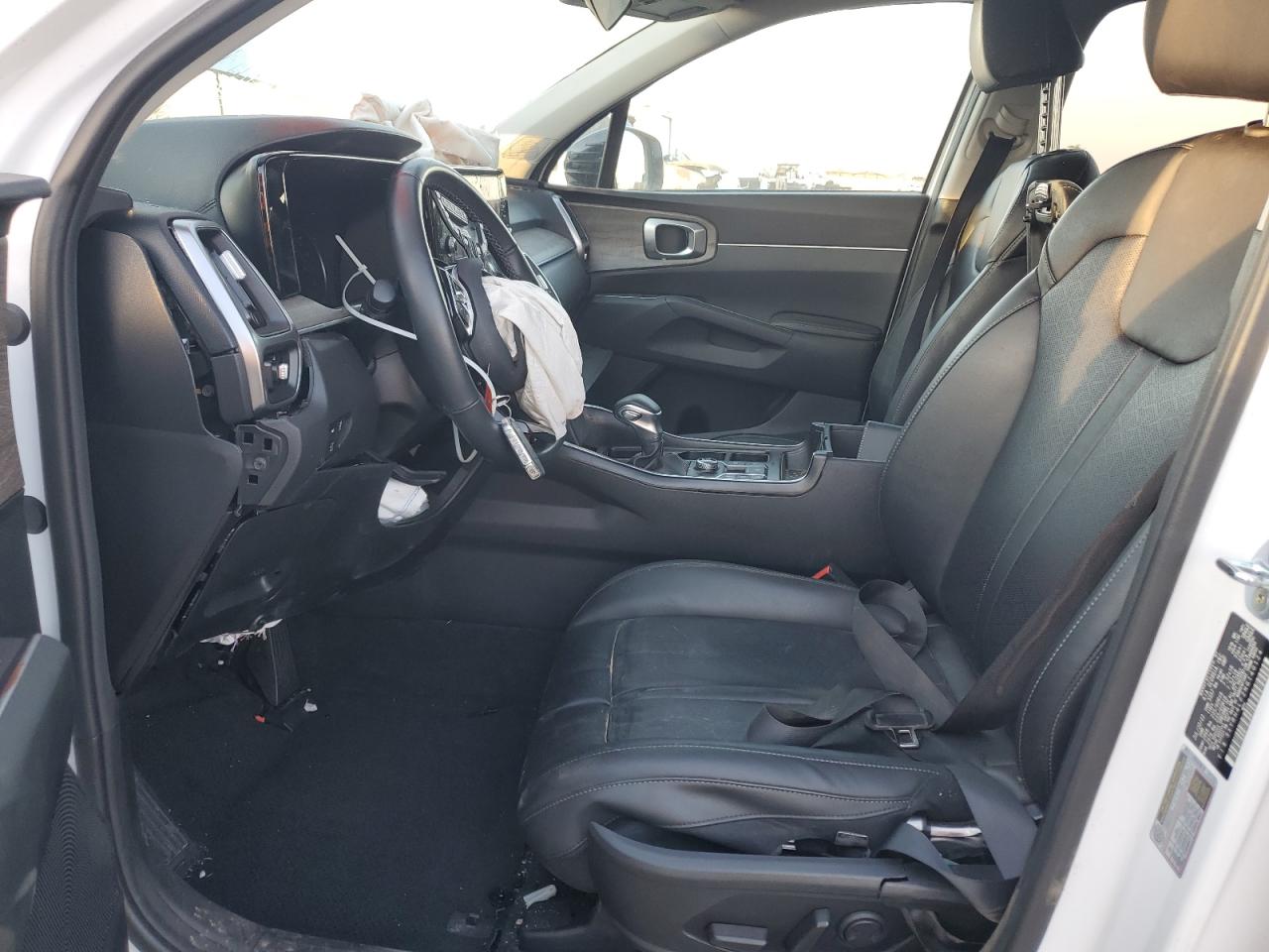 2022 Kia Sorento - Image 7