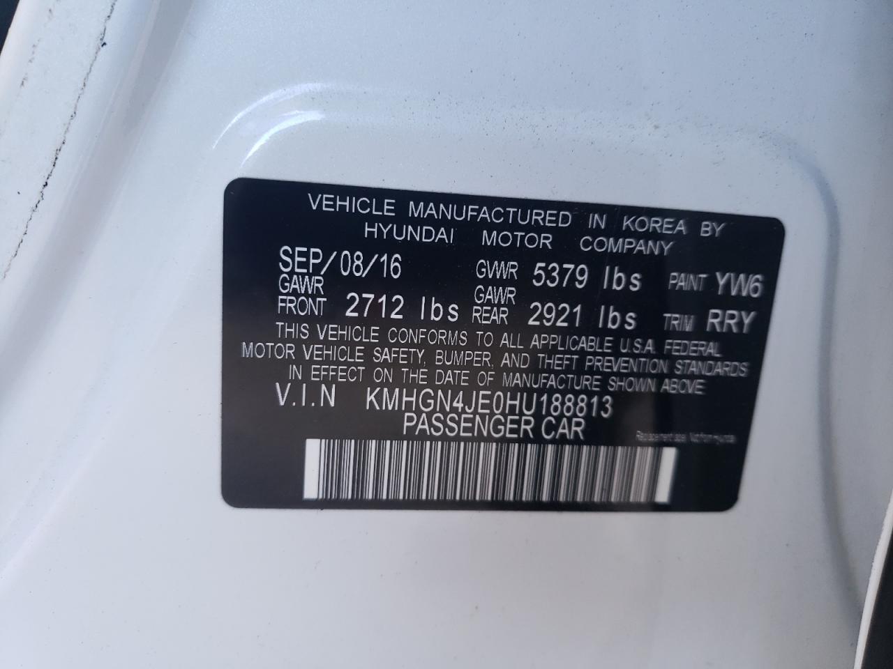 2017 Genesis G80 - Image 12