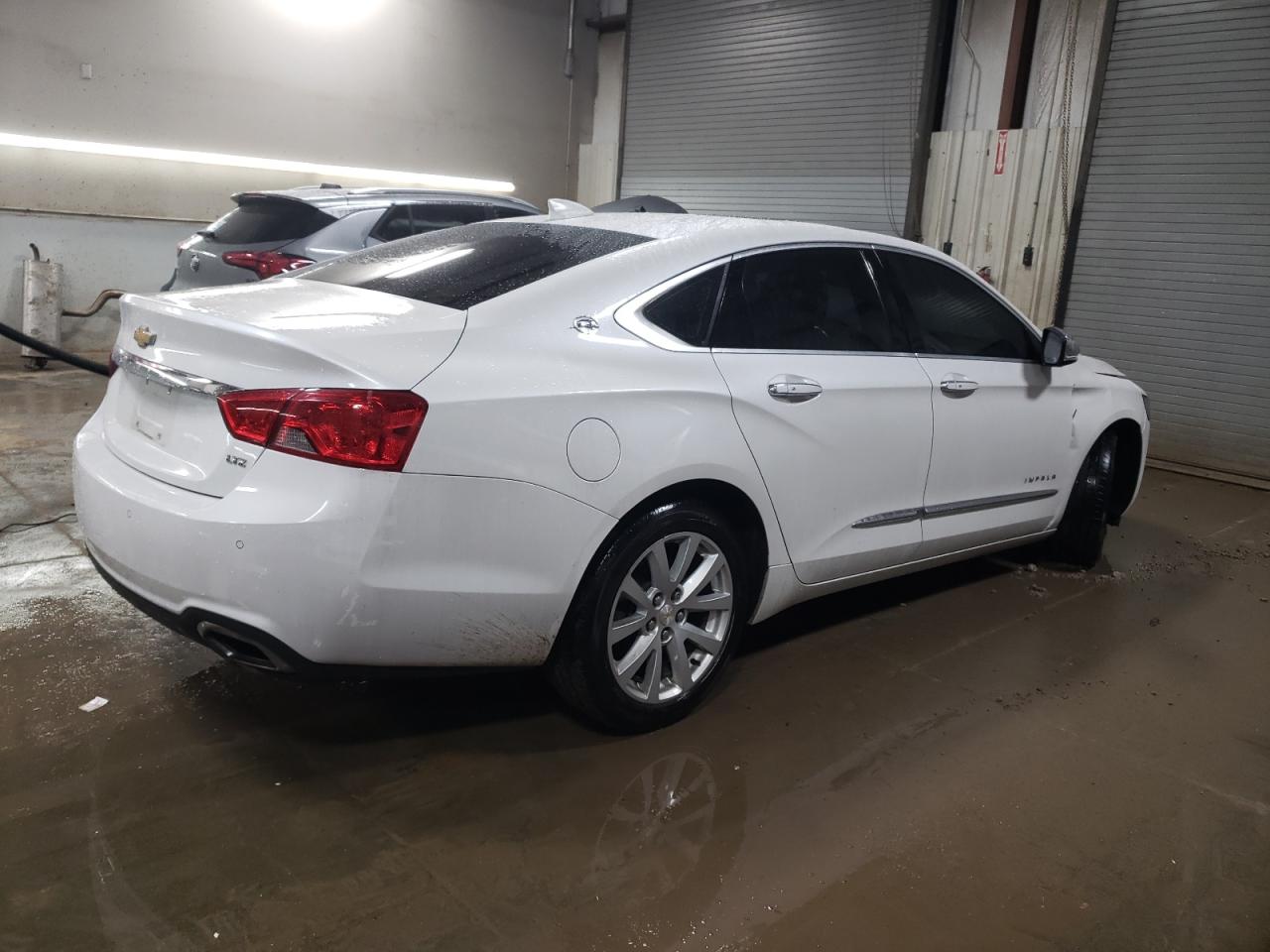 2016 Chevrolet Impala - Image 3