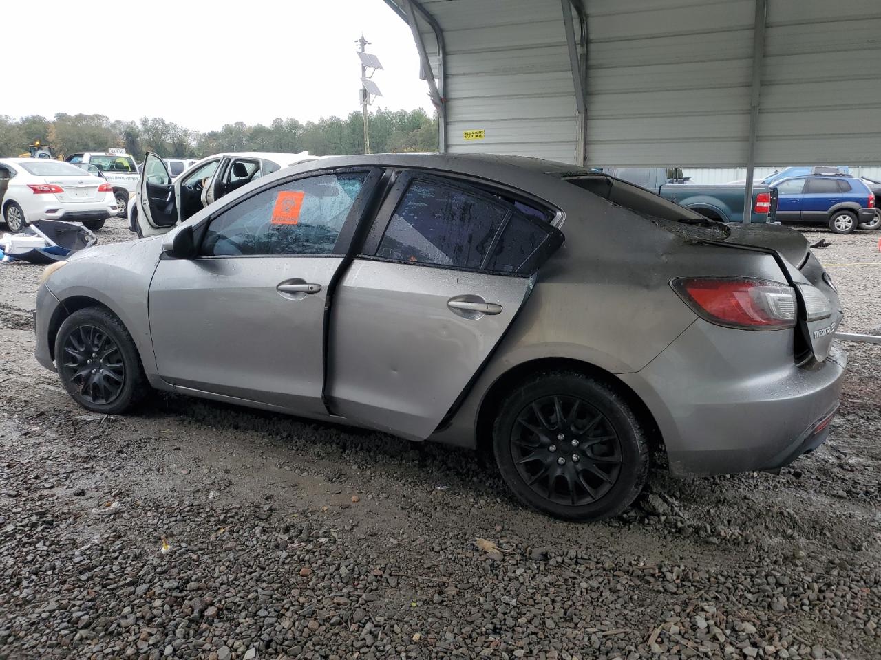 2010 Mazda 3 - Image 2