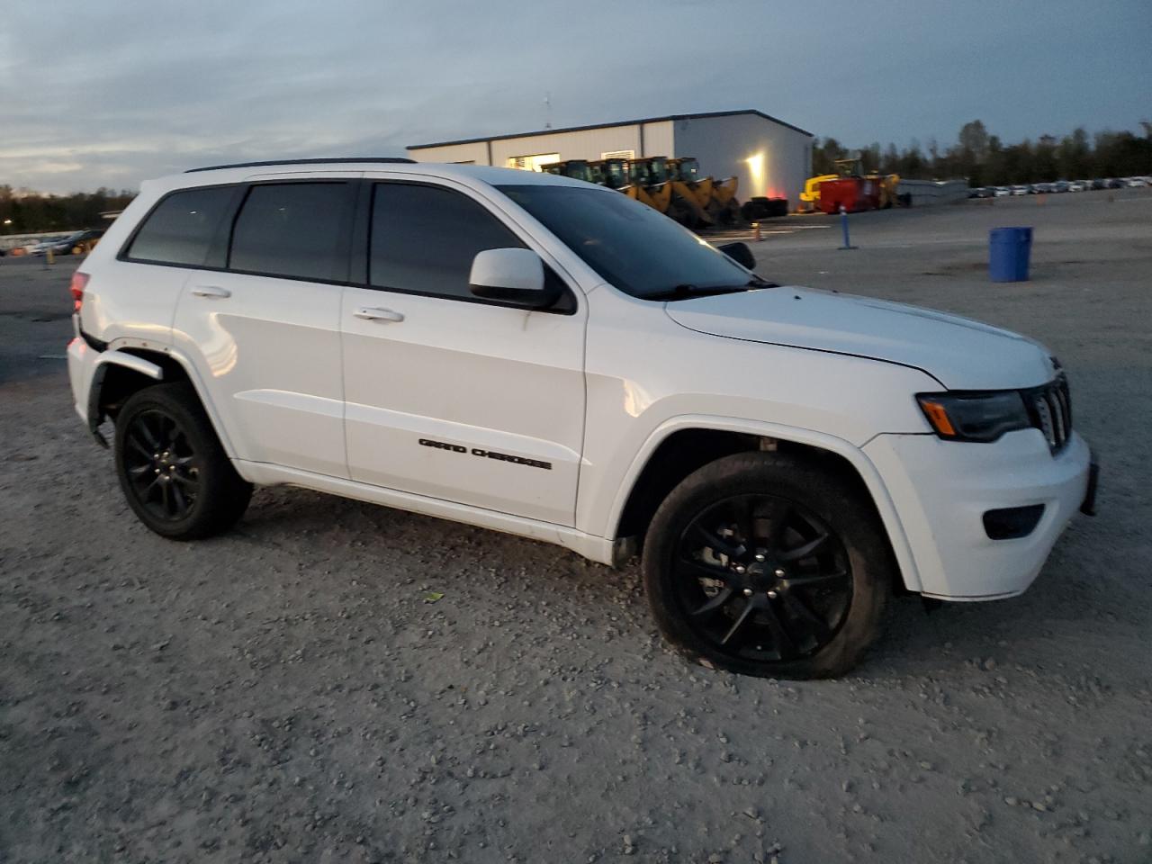 2021 Jeep Grand Cherokee - Image 4