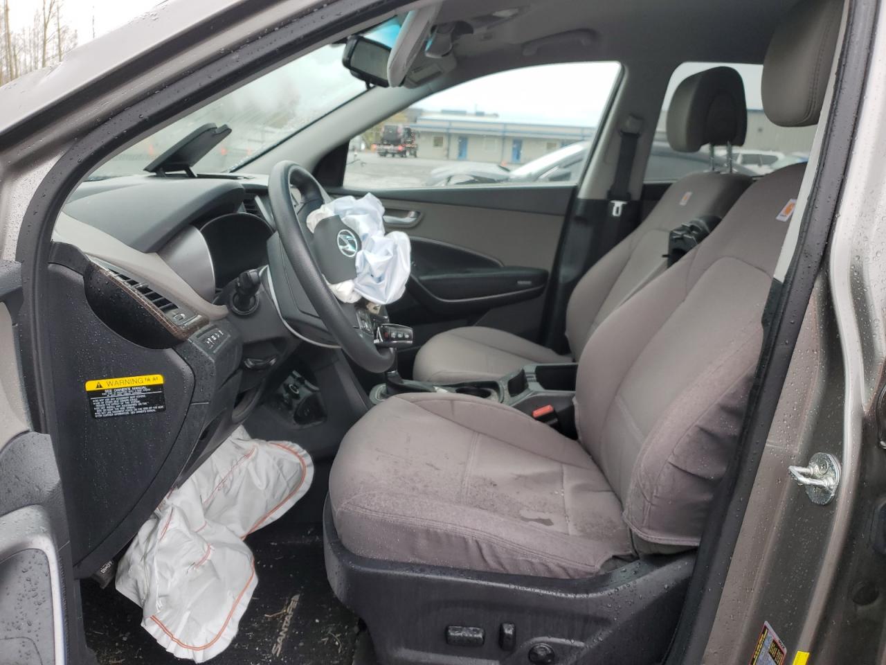 2018 Hyundai Santa Fe - Image 7